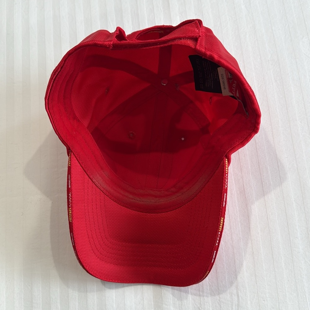 Ferrari Store in Barcelona F1 Drivers Cap - Picture 6 of 8